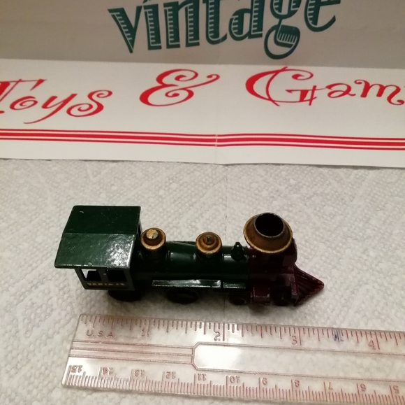 Vintage Die Cast Loco, 1950s - Picture 2 of 8